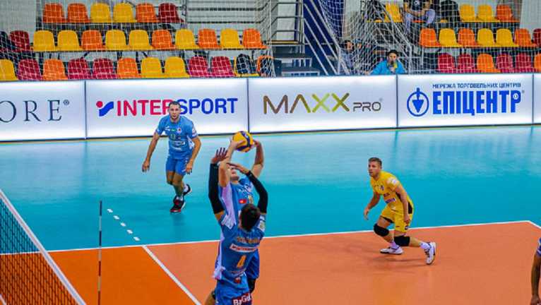 Эпицентр-Подоляне / фото Артема Левренчука Эпицентр-Подоляне / фото Артема Левренчука