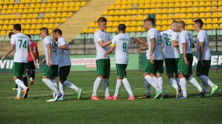 Карпаты начали трансферную кампанию / ФК Карпаты Карпаты начали трансферную кампанию / ФК Карпаты