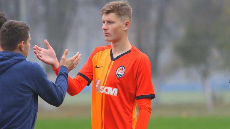 Артем Бондаренко / фото FootBoom Артем Бондаренко / фото FootBoom