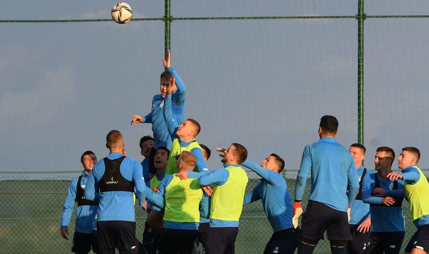 Динамо на сборах / фото ФК Динамо Киев Динамо на сборах / фото ФК Динамо Киев