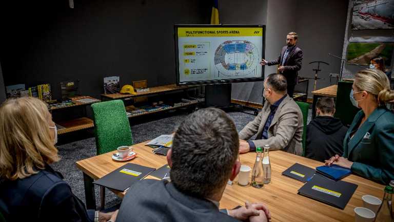 ФИБА Европы и руководство ФБУ / фото ФБУ ФИБА Европы и руководство ФБУ / фото ФБУ