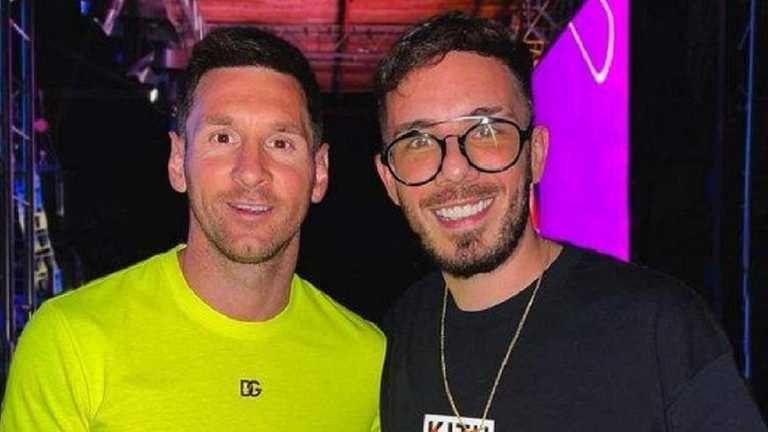 Ліонель Мессі з другом / фото зі соцмереж Ліонель Мессі з другом / фото зі соцмереж