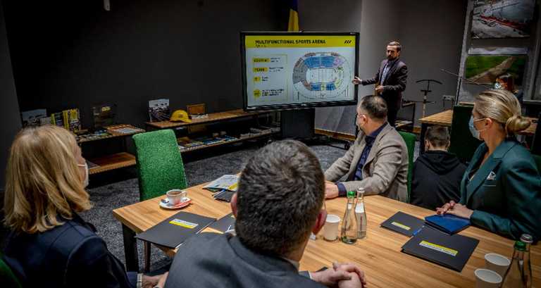 ФІБА Європи та керівництво ФБУ / фото ФБУ ФІБА Європи та керівництво ФБУ / фото ФБУ