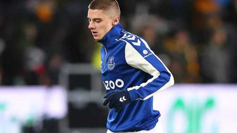 Виталий Миколенко / Фото Евертон Виталий Миколенко / Фото Евертон