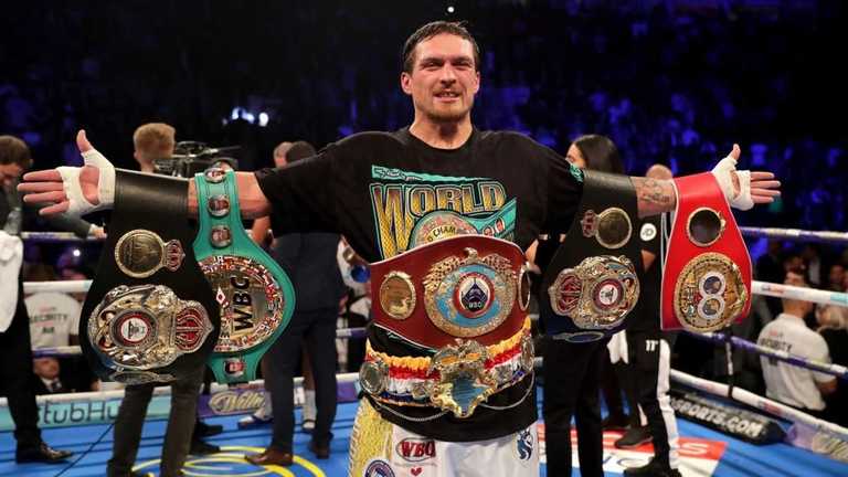 Олександр Усик / фото Getty Images Олександр Усик / фото Getty Images