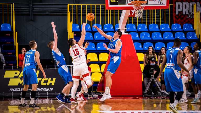 Прометей знову переміг / фото ФБУ Прометей знову переміг / фото ФБУ