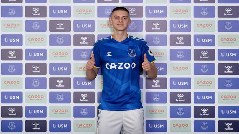 Віталій Миколенко / фото ФК Евертон Віталій Миколенко / фото ФК Евертон