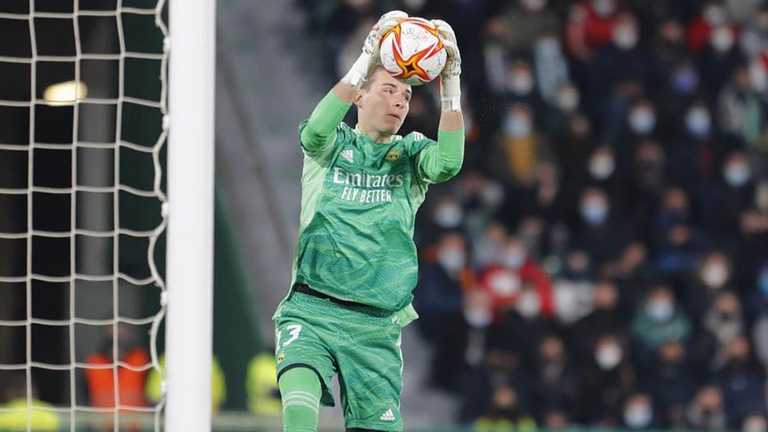 Андрій Лунін рятує ворота / фото Marca Андрій Лунін рятує ворота / фото Marca