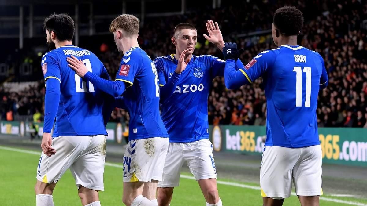 Дебют Миколенка / фото зі загальних джерел