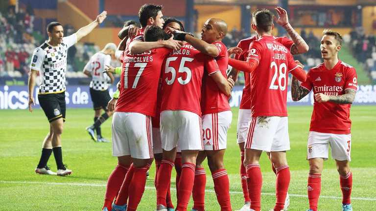 Бенфіка святкує / фото ФК Бенфіка Бенфіка святкує / фото ФК Бенфіка
