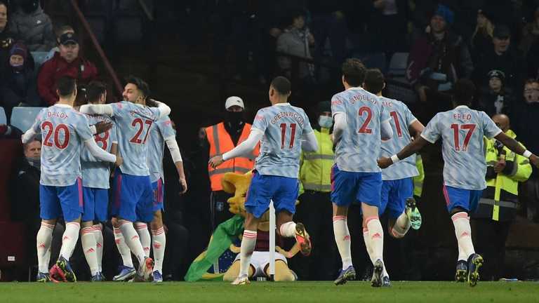 МЮ празднует / фото AP МЮ празднует / фото AP