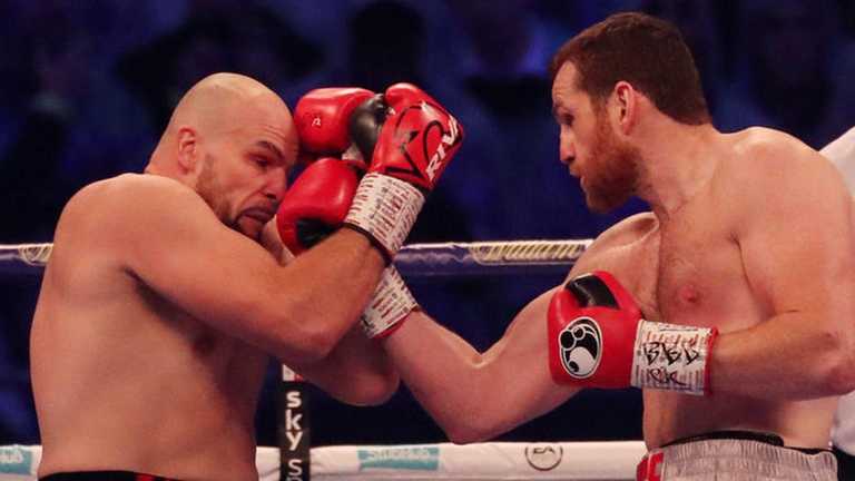 Дэвид Прайс против Сергея Кузьмина / фото Reuters Дэвид Прайс против Сергея Кузьмина / фото Reuters