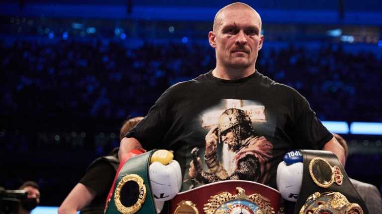 Олександр Усик / фото Matchroom Boxing Олександр Усик / фото Matchroom Boxing