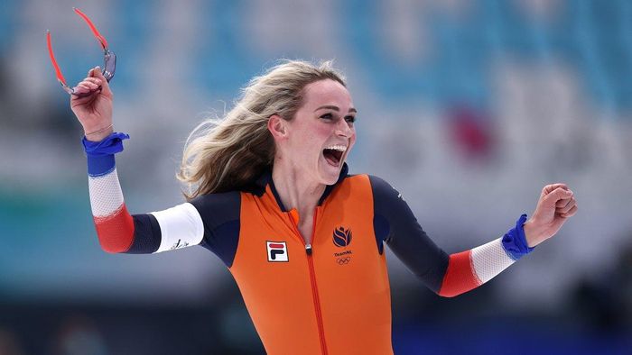 Нидерландская конькобежка стала трехкратной чемпионкой на Олимпийских играх