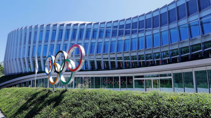 МОК закликав скасувати усі міжнародні спортивні змагання в Росії і Білорусі