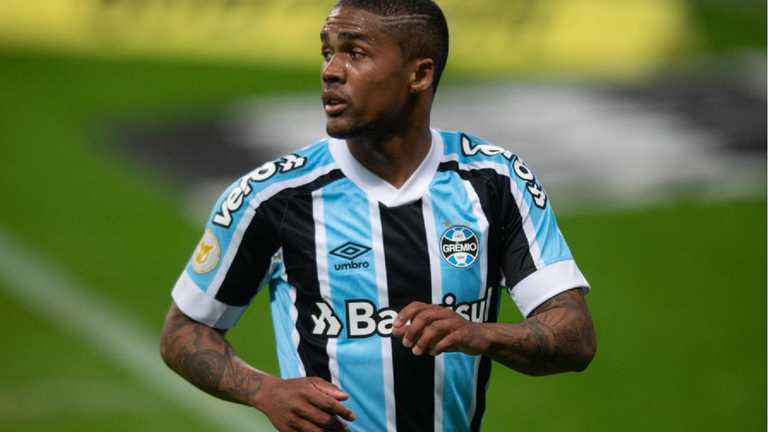 Дуглас Коста / фото из открытых источников Дуглас Коста / фото из открытых источников