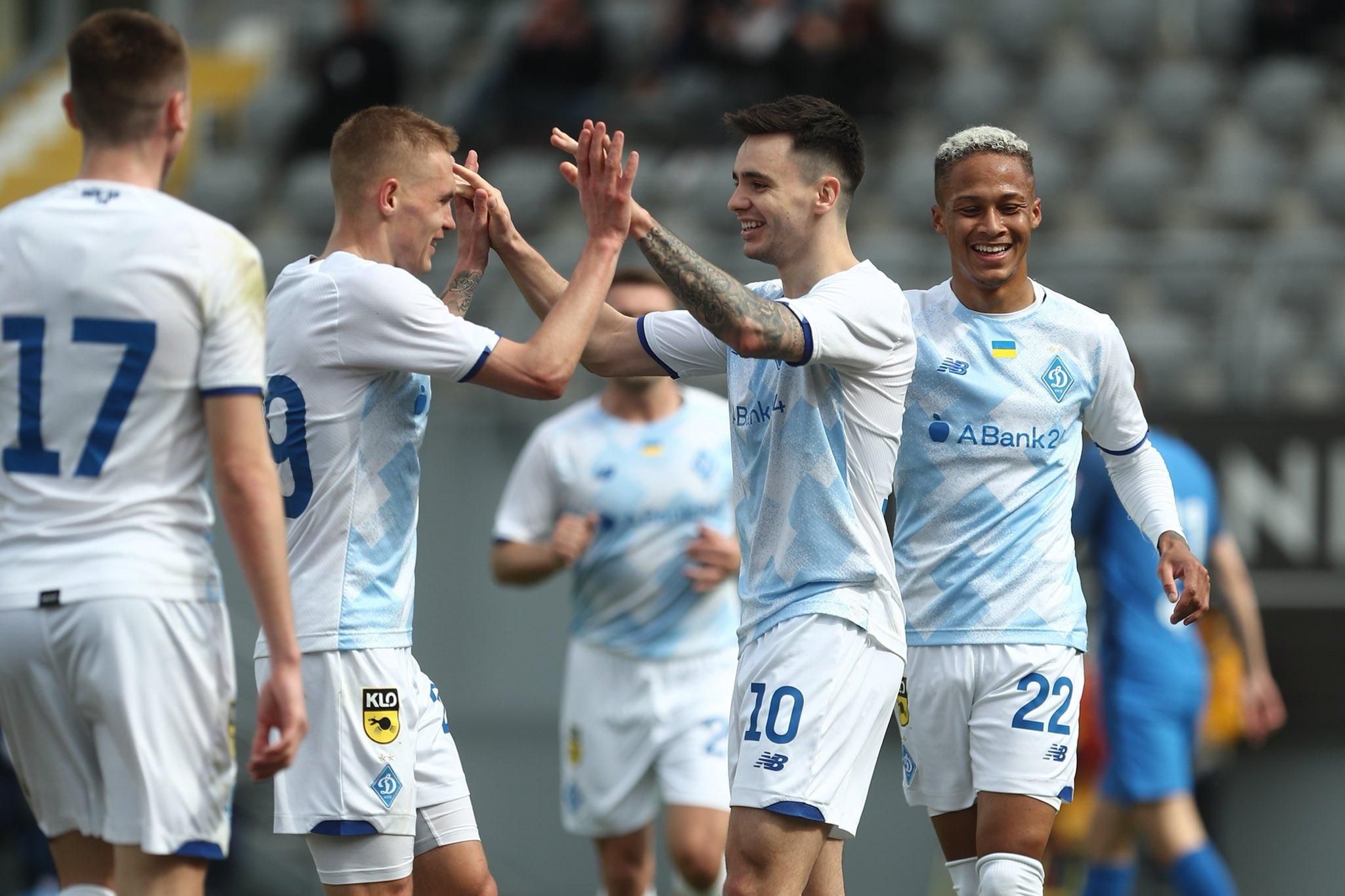 Динамо на зборах / фото ФК Динамо Динамо на зборах / фото ФК Динамо