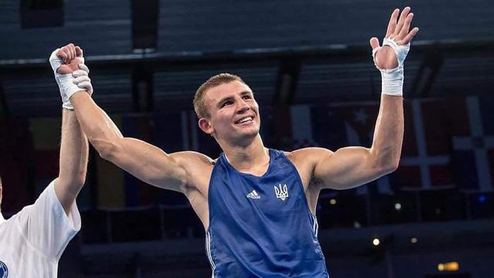 Хижняк и еще двое украинцев победили на престижном боксерском турнире – видео триумфа над россиянином