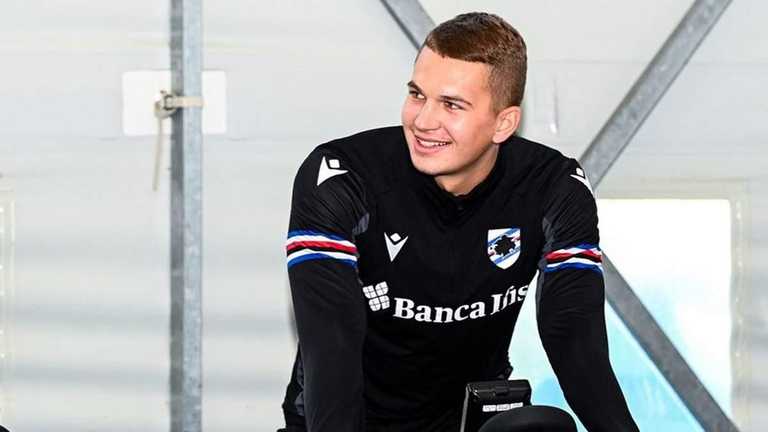 Владислав Супряга / ФК Сампдория Владислав Супряга / ФК Сампдория