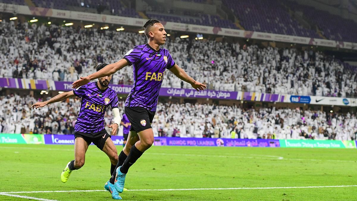 Момент матчу / фото Аль-Айн