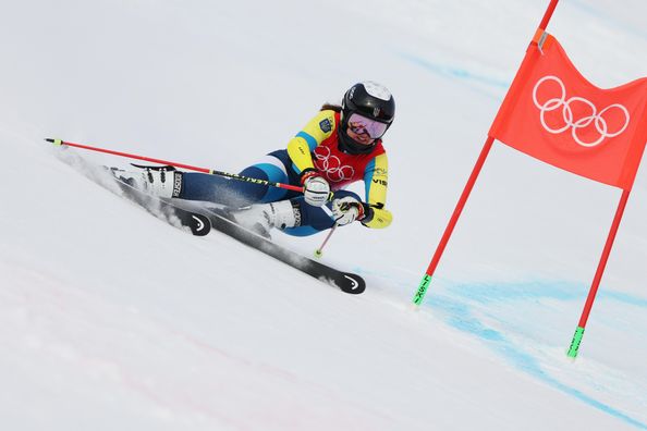 Олимпиада-2022: шведка Эктор выиграла гигантский слалом, украинка Шепиленко – далеко от медалей