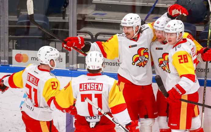 Йокеріт / фото Eprimefeed Йокеріт / фото Eprimefeed