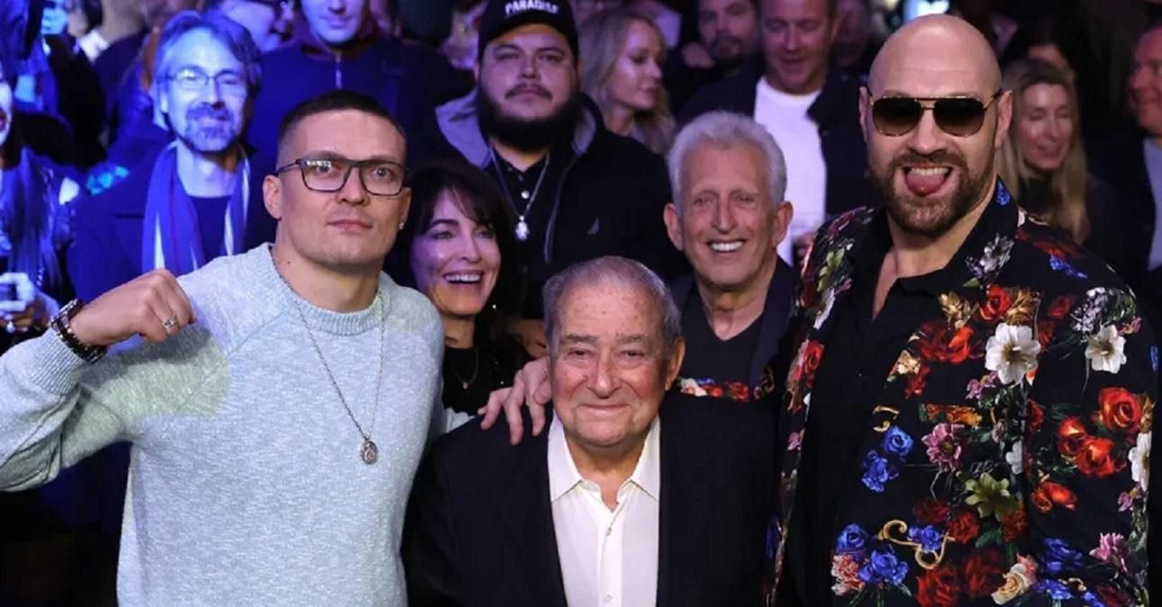 Олександр Усик і Тайсон Ф'юрі / Фото Top Rank