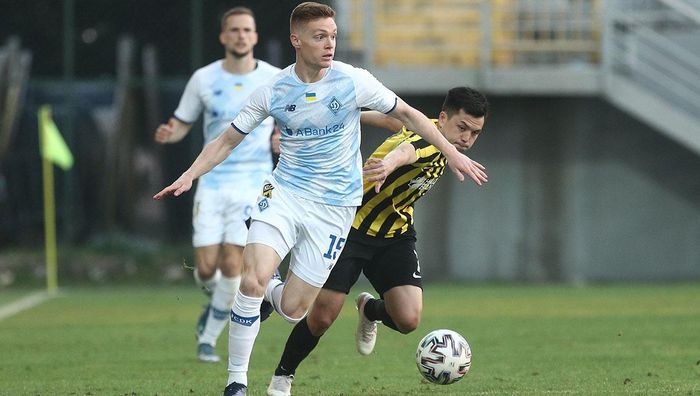 Роскошный гол Цыганкова со штрафного в видеообзоре матча Динамо – Кайрат – 4:0 Роскошный гол Цыганкова со штрафного в видеообзоре матча Динамо – Кайрат – 4:0