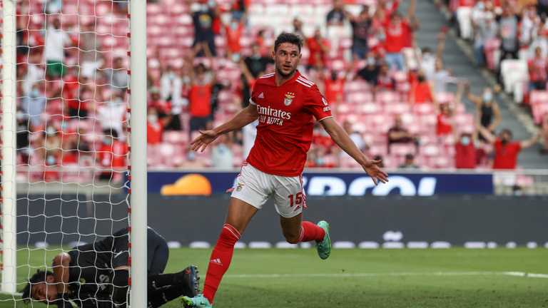 Роман Яремчук / фото ФК Бенфіка Роман Яремчук / фото ФК Бенфіка