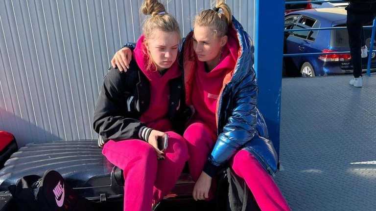 Даяна Ястремская с сестрой / фото из соцсетей Даяна Ястремская с сестрой / фото из соцсетей