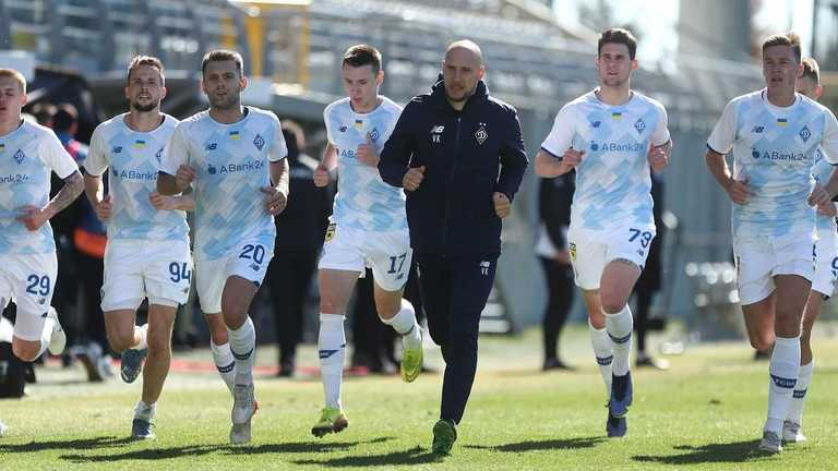 Динамо на тренировке / фото Динамо Динамо на тренировке / фото Динамо