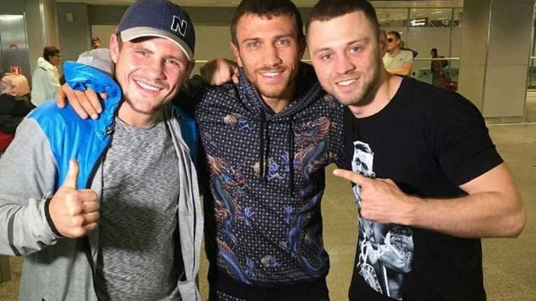 Василий Ломаченко и Денис Беринчик / Фото из соцсетей Василий Ломаченко и Денис Беринчик / Фото из соцсетей