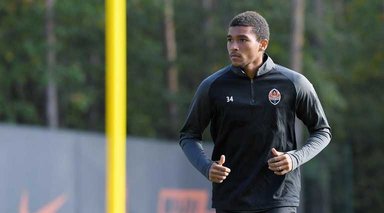 Марк Мампасси / Фото ФК Шахтер Марк Мампасси / Фото ФК Шахтер