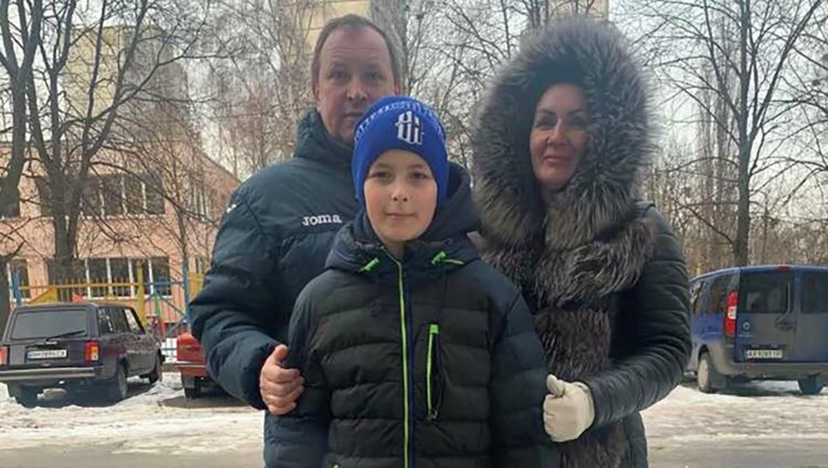 Олег Ратий с семьей / фото из личного архива