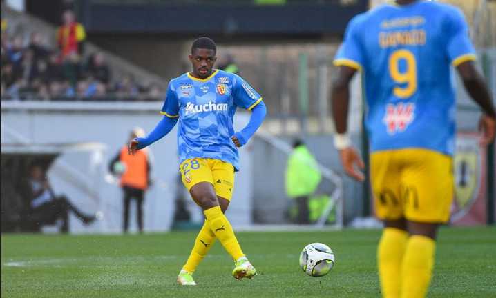 Форма Ленса / фото ФК Ленс Форма Ленса / фото ФК Ленс