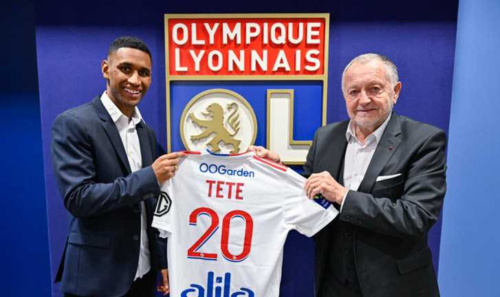 Тете / фото ФК Ліон Тете / фото ФК Ліон