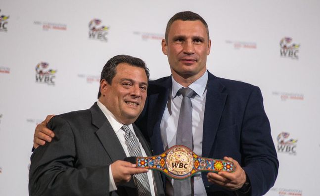 Президент WBC: Братья Кличко, Ломаченко и Усик – герои нации и мира