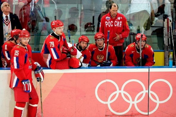 НХЛ розірвала зв'язки з хокейною лігою Росії