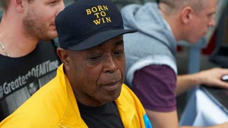 Джеймс Алі Башир / фото vringe Джеймс Алі Башир / фото vringe