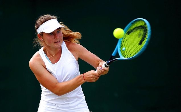 Украинская теннисистка неожиданно вылетела в четвертьфинале турнира во Франции