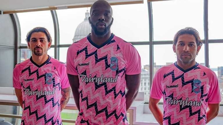 Звична форма Форвард Медісон / фото forwardmadisonfc Звична форма Форвард Медісон / фото forwardmadisonfc