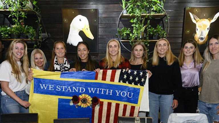 Представники збірної України та США з тенісу / фото з відкритих джерел Представники збірної України та США з тенісу / фото з відкритих джерел