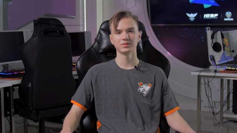 Іван "Pure" Москаленко Іван "Pure" Москаленко