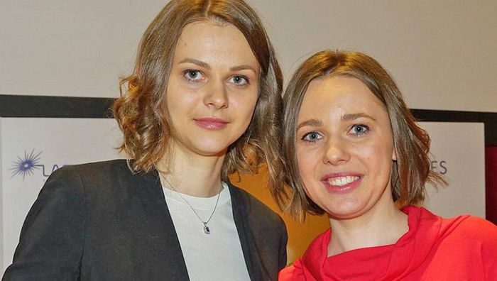 50 соперников одновременно и игра вслепую: сестры Музычук собрали немало денег для украинцев в Испании
