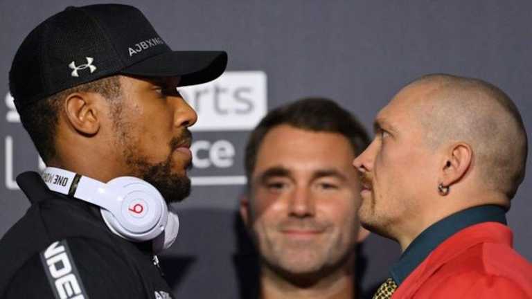 Ентоні Джошуа та Олександр Усик / фото з відкритих джерел Ентоні Джошуа та Олександр Усик / фото з відкритих джерел