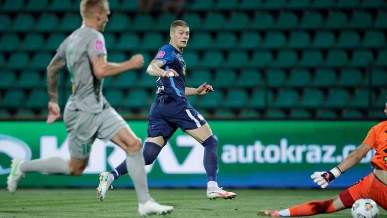 Артем Довбик / фото СК Днепр-1 Артем Довбик / фото СК Днепр-1