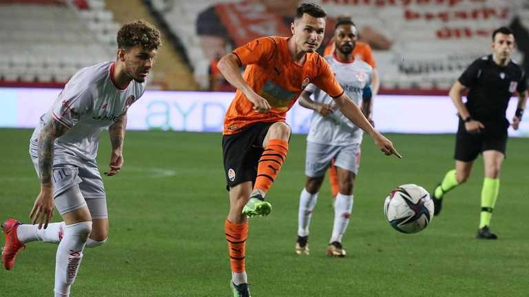 Дмитрий Топалов / фото Е. Кравс Дмитрий Топалов / фото Е. Кравс