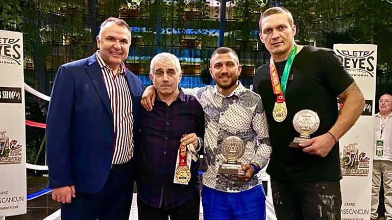 Усик з Ломаченками / фото з соцмереж Усик з Ломаченками / фото з соцмереж