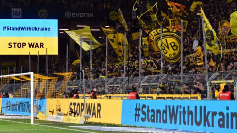 Вболівальники Борусії Дортмунд / Фото Getty Images Вболівальники Борусії Дортмунд / Фото Getty Images