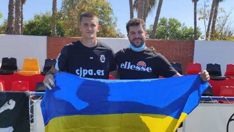 Никита Федотов (слева) / Instagram Никита Федотов (слева) / Instagram